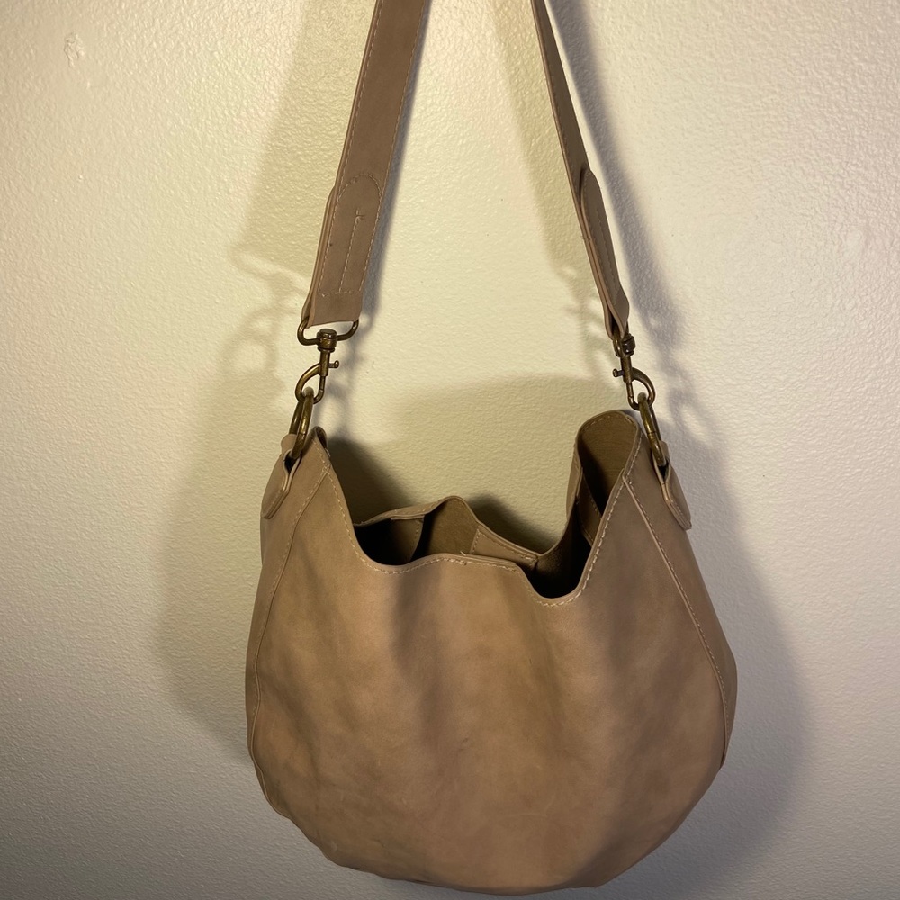 Universal Thread Tan Bag